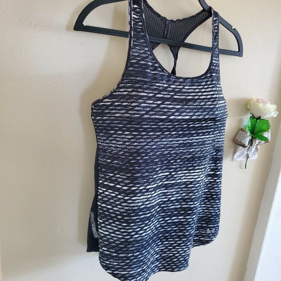 Under Armor womens workout tank top size s black white scoop neck mesh back - Picture 11 of 15